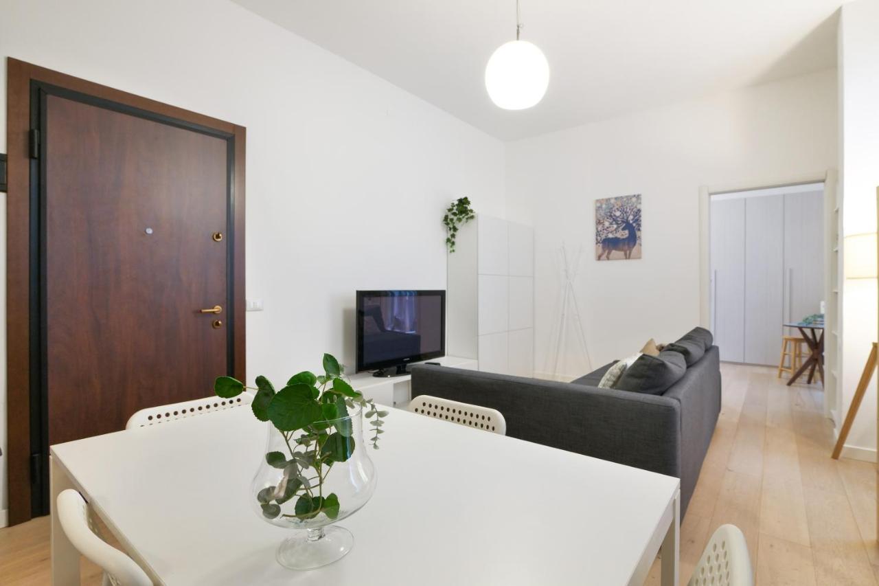 Ferienwohnung Primopiano - Copernico 10 Mailand Exterior foto