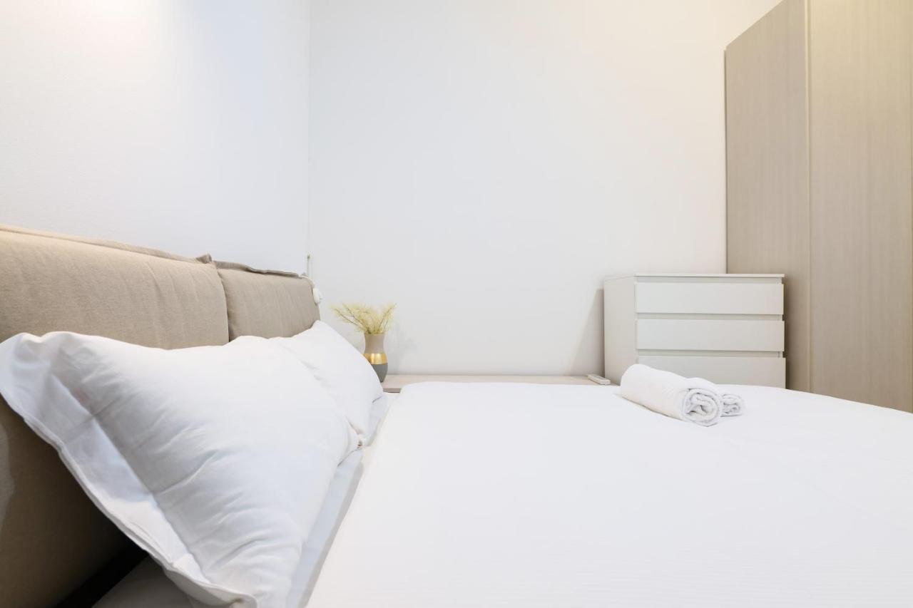 Ferienwohnung Primopiano - Copernico 10 Mailand Exterior foto
